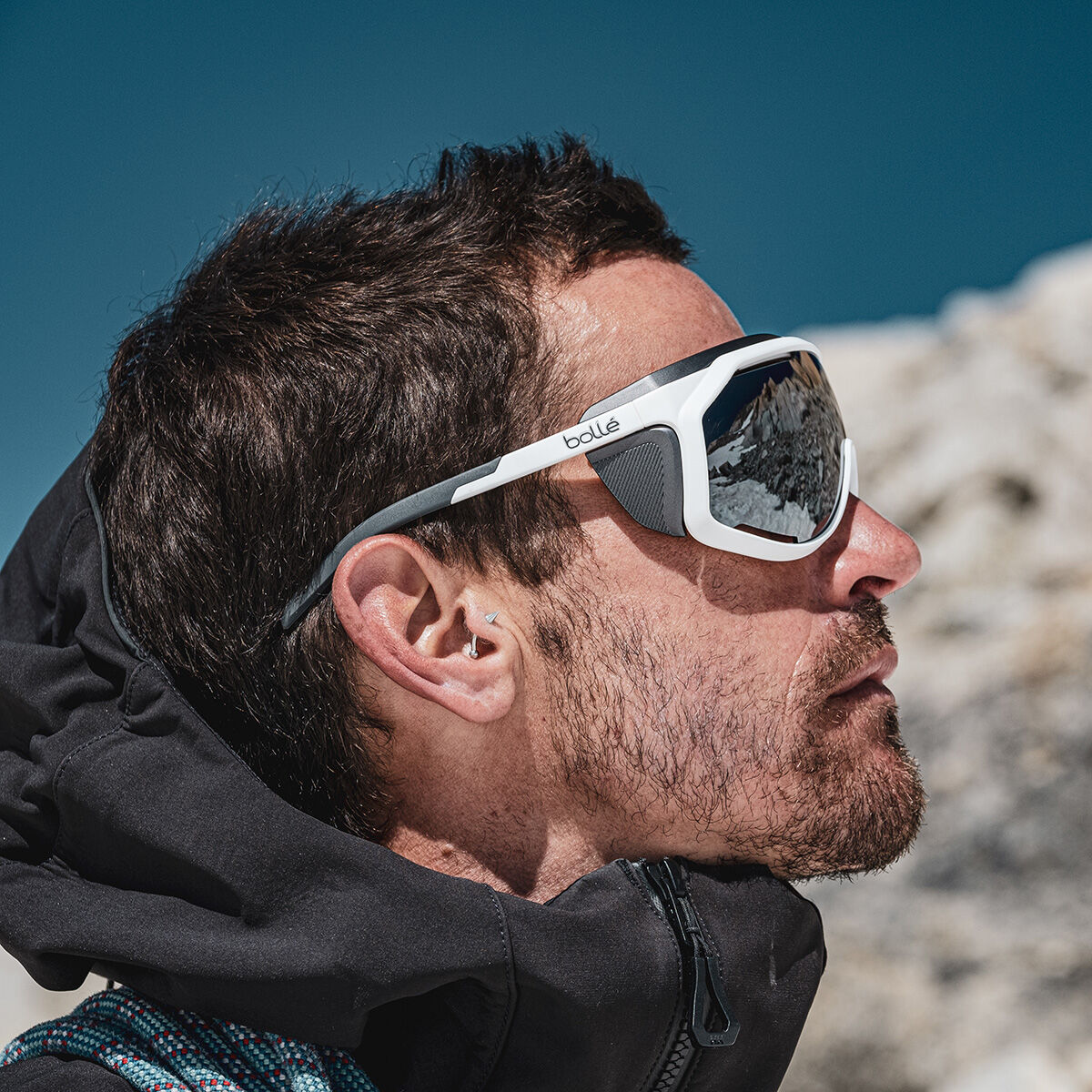CHRONOSHIELD, MT White Matte-Phantom Black Gun Photochromic, hi-res image number null